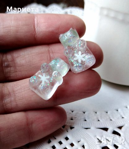 Обеци Желирани Мечета Снежинки Зимни Обеци Обеци от смола Ръчна Изработка Обици Бижута от смола , снимка 2 - Обеци - 30823749