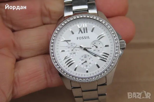 Дасмки часовник ''Fossil'' 