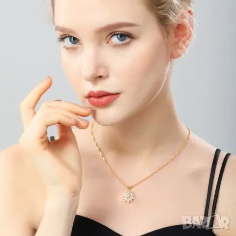 Корейски обици слънчоглед и колие, снимка 3 - Колиета, медальони, синджири - 48483393