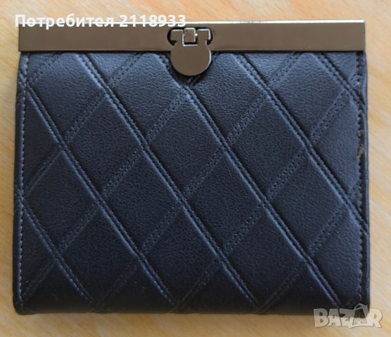ново- дамско портмоне 