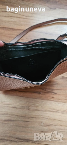 Дамска розова чанта на МК, снимка 2 - Чанти - 53949002