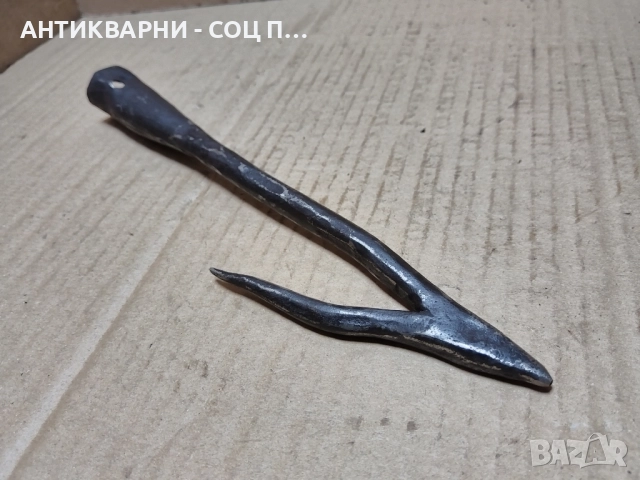 Стара Кована Кука За Камина. , снимка 2 - Антикварни и старинни предмети - 52471306