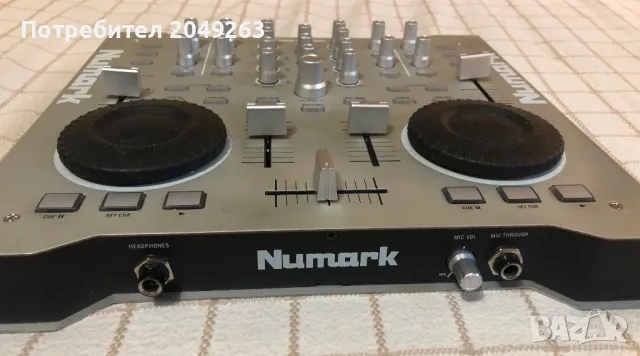 DJ контролер Numark Omni Control, снимка 3 - Ресийвъри, усилватели, смесителни пултове - 50429644