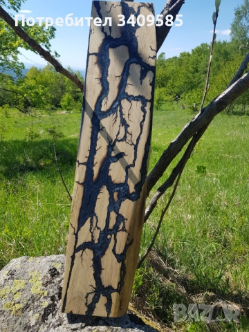 Дъска/рафт/закачалка от черешово дърво с епоксидна смола и Lichtenberg изгаряне ~93cm