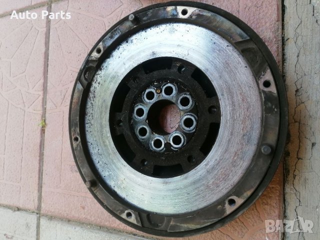 Демпферен Маховик и комплект съединител E46 E60 E61 E87 E90 E91 E83 318d 320d 520d 118d 120d X3  , снимка 2 - Части - 37170886