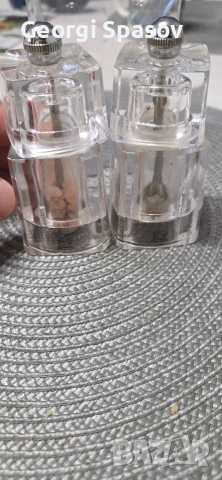 Механична мелничка за сол и черен пипер, снимка 4 - Прибори за хранене, готвене и сервиране - 54031642