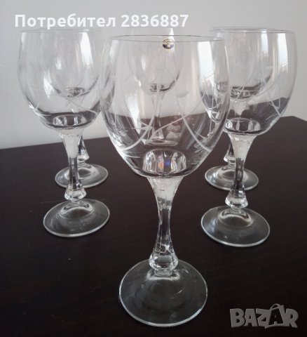 Сет 6 броя кристални чаши за вино Bohemia, снимка 8 - Сервизи - 35552753