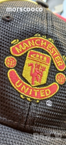 Английска фенска шапка на ,,Manchester United" , снимка 6 - Шапки - 51957394