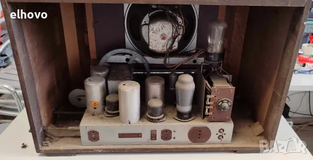 Старо лампово радио Schaub-Lorenz KW 40, снимка 10 - Антикварни и старинни предмети - 48902923