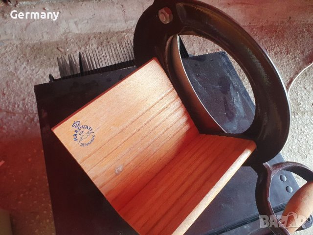 Ретро гилотина за хляб франзела резачка Raadvad , снимка 18 - Друго търговско оборудване - 40326163