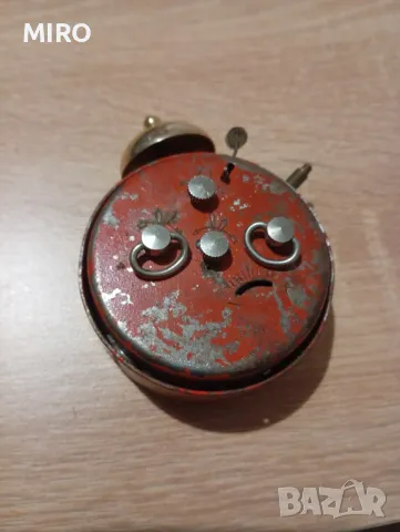 Будилник Слава, снимка 11 - Антикварни и старинни предмети - 48091228