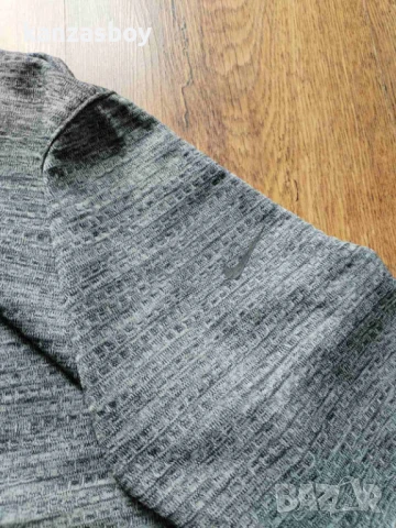 nike golf - страхотно дамско горнище ХЛ, снимка 3 - Спортни екипи - 50489118