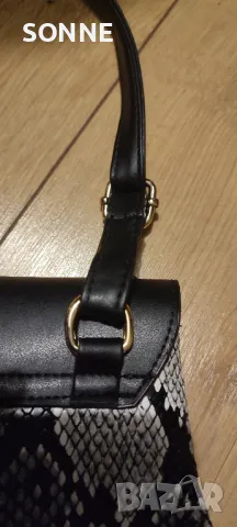 Catwalk - Змийска кожа дамска чанта, снимка 15 - Чанти - 47707642