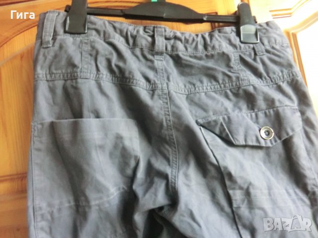 Спортен панталон на Benetton, снимка 5 - Детски панталони и дънки - 36804475