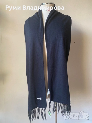Мъжки, черен шал от 100 % вълна, с етикет, снимка 4 - Шалове - 43879663