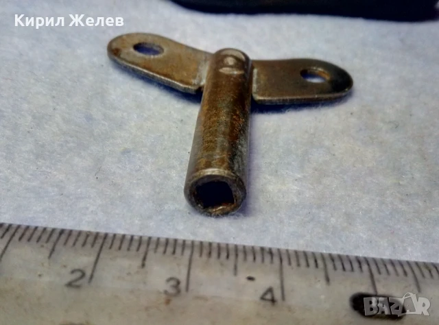 Стар КЛЮЧ за СТЕНЕН ЧАСОВНИК за НАВИВАНЕ на МЕХАНИЗМА 26189, снимка 3 - Антикварни и старинни предмети - 51277641