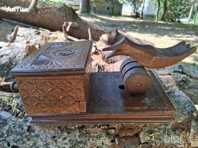 Стара Дървена Кутия за Цигари с Дърворезба и Птица от Соца, снимка 3 - Колекции - 55748315