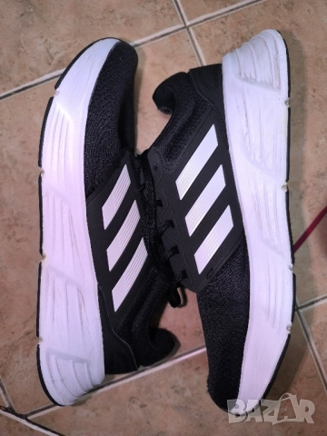 Адидас номер 46 червени и черни, снимка 11 - Маратонки - 52040240