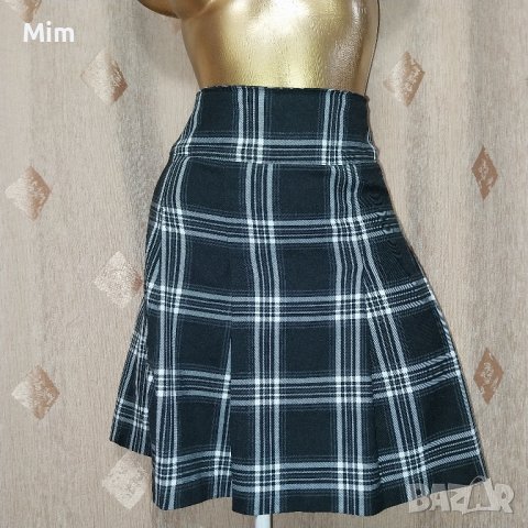 L Карирана пола на плисета в черно и бяло , снимка 4 - Поли - 44349275