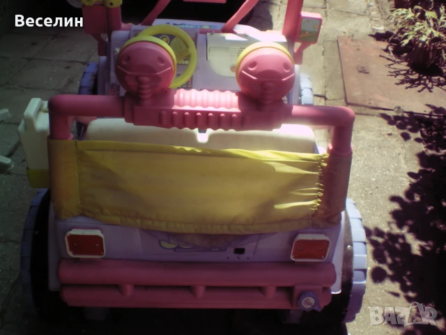 Американски детски акумулаторен джип за момиченца ''Барби'', снимка 4 - Детски велосипеди, триколки и коли - 50695261