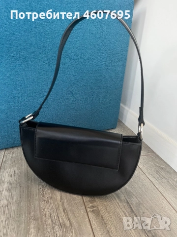Дамска черна чанта , снимка 4 - Чанти - 51870113