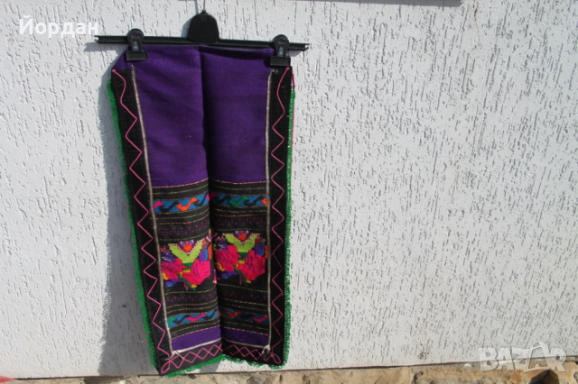 Вълнена престилка 