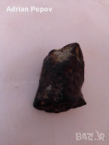 Метеорит хондрит, снимка 3 - Други ценни предмети - 53901042
