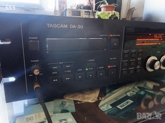 TASCAM DA-30. DAT.recorder., снимка 8 - Декове - 54173645