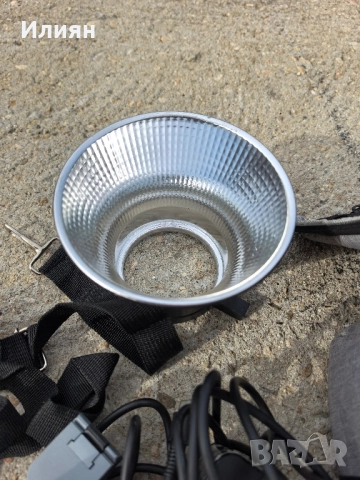 Видео лампа , снимка 6 - Светкавици, студийно осветление - 52174446