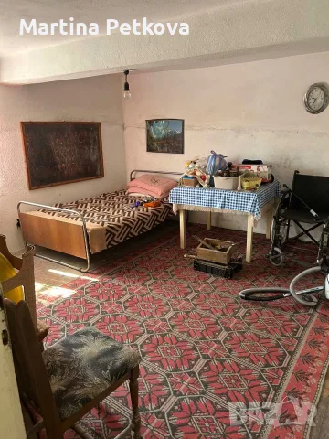 СОБСТВЕНИК продава ТУХЛЕНА ДВУЕТАЖНА КЪЩА 80кв.м с 400кв.м двор заедно с ГОЛЯМ ПАРЦЕЛ 2000кв.м., снимка 12 - Къщи - 56162576