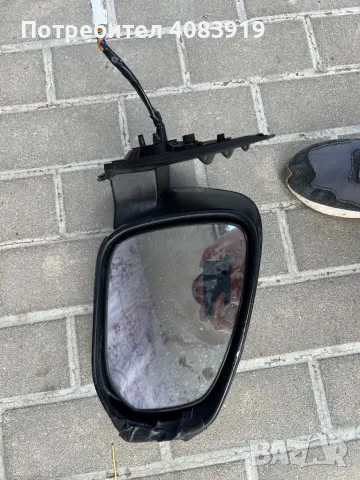 Toyota Hilux GUN125 Огледало, снимка 1