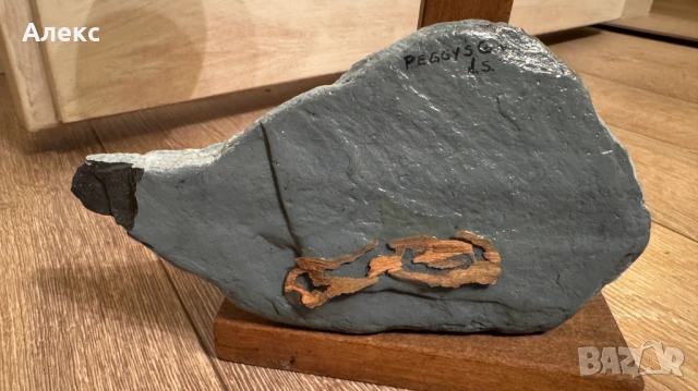 Стара рисувана картина върху камък–Подписана., снимка 5 - Картини - 24616374