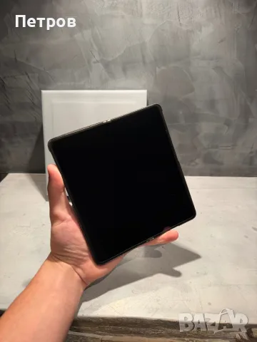 КАТО ЧИСТО НОВ OPPO Find N6 512 GB + подарък карбонов калъф, снимка 3 - Телефони с две сим карти - 55967370