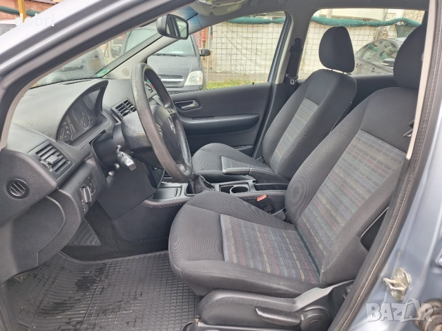 Мерцедес Бенц  А 150 1.5 бензин фейслифт, снимка 7 - Автомобили и джипове - 52682625