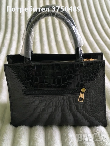 Нова дамска чанта , снимка 2 - Чанти - 54346015