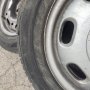 Зимна гума с джанта 4х100 175/70R14, снимка 1 - Гуми и джанти - 42202512