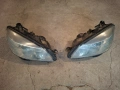 2 броя оригинални фарове за Мерцедес w204, снимка 1