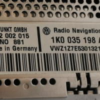 Оригинален Плеър за VW Passat Variant B6 2005-2010, ОЕМ 7612002015, марка BLAUPUNKT , снимка 2 - Аксесоари и консумативи - 44811501