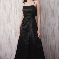 Дълга официална абитуриентска рокля с наметало р-р XS-S, снимка 3 - Рокли - 44550048