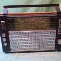 SELENA Радио, снимка 1 - Радиокасетофони, транзистори - 34126707
