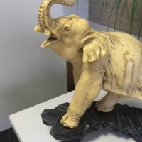 Керамичен слон с поставка, снимка 4 - Други ценни предмети - 39052248