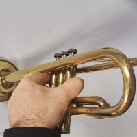 Holton Collegiate Bb Trumpet in Original Case /Made In USA/ Б-тромпет в оригинален куфар - готов , снимка 4 - Духови инструменти - 40181854