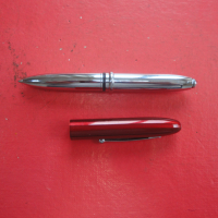 Невероятен химикал химикалка Wilfried, снимка 4 - Ученически пособия, канцеларски материали - 44733565