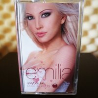 Емилия - Целувай ме, снимка 1 - Аудио касети - 33892338