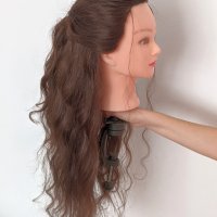 Фризьорска тренировъчна глава с ЕСТЕСТВЕНА коса 60см +стойка +аксесоари, снимка 9 - Аксесоари за коса - 32027308