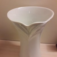 Немска порцеланова ваза, снимка 2 - Вази - 34284739