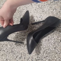 Дамски обувки 37номер, снимка 2 - Дамски обувки на ток - 40530313