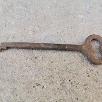 Стар ключ, снимка 2 - Антикварни и старинни предмети - 44444789