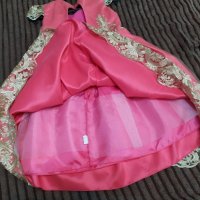 Детска рокля  розова бродерия размер 150 -  Ново.., снимка 9 - Детски рокли и поли - 29483931