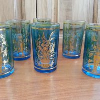 Стъклени чаши цветно стъкло с позлата , снимка 1 - Антикварни и старинни предмети - 37544690